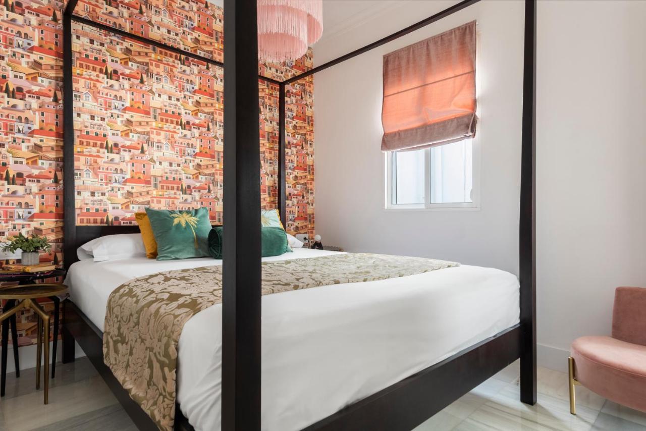 Monkeys Apartments Luxury Penthouse Cathedral & Terrace Sevilla Bagian luar foto