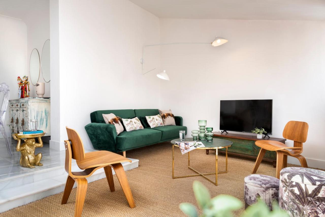 Monkeys Apartments Luxury Penthouse Cathedral & Terrace Sevilla Bagian luar foto